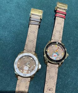gucci/古驰手表女哆啦a梦叮当猫动漫卡通时尚情侣古奇石英腕表
