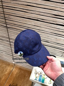 日本代购直邮 LV 路易威登 22年夏季新款 深蓝色 老花 鸭舌帽