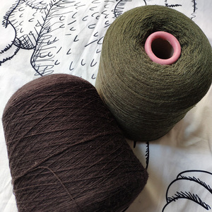 包邮 保暖纯羊毛毛衣马甲开衫披肩帽子围巾diy混线配线手工毛线