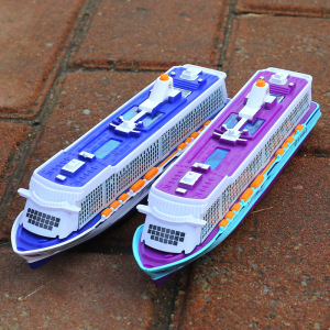 儿特爱游轮合金模型游艇仿真轮船玩具观光船声光回力1713b盒