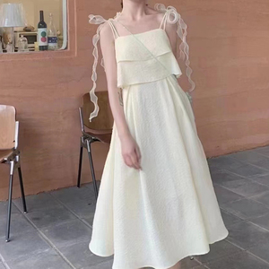 双层荷叶边抹胸系带百褶吊带裙2022新款设计感小众中长款连衣裙子