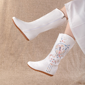 白色靴子女冬季加绒原创汉元素古风古装圆头侧拉链花鸟长靴绣花鞋