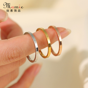 2mm光面素圈男女不掉色戒指小众高级感ins风钛钢简约18k金色指环