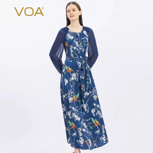 VOA弹力缎面桑蚕丝蓝色花鸟图衬衫长袖圆领中长款修身真丝连衣裙