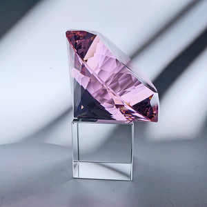 人造水晶玻璃大钻石摆件多切面宝石粉色样板间卧室装饰拍摄道具