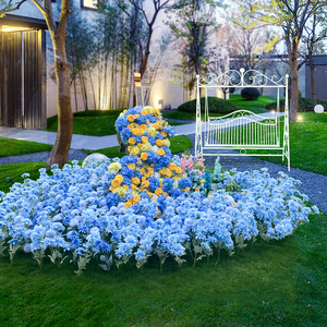 户外园林景观创意大提琴摆件网红景点公园小区售楼部金属造景装饰