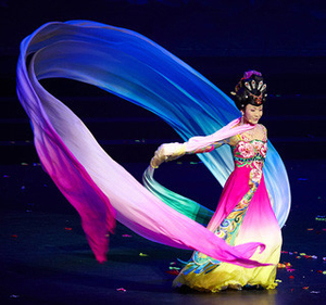 舞蹈彩绸彩带飞天舞李玉刚真丝肚皮舞七彩长绸敦煌水袖舞丝带丝巾