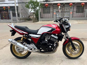 原装进口本田cb400四缸水冷复古街车小黄蜂cbr1100重型机摩托跑车