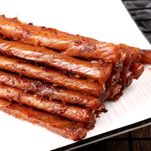 儿时辣条一毛一根一毛钱的辣条老式辣条小时候味道八零后怀旧零食