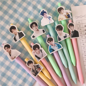 tfboys王俊凯周边中性笔小螃蟹专属按动子弹头黑色速干签字笔