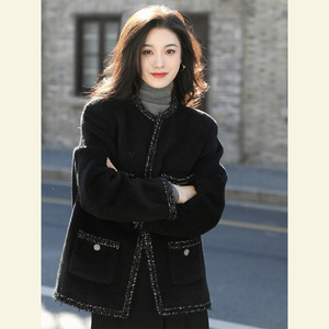 盐系轻熟风高级感超好看独特别致黑色小香风加厚毛呢短外套女秋冬