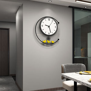 电视背景墙家庭钟表墙面装饰挂钟2022新款客厅挂式表高端大气轻奢