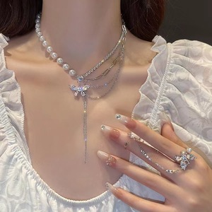 珍珠蝴蝶项链女2023年新款轻奢小众爆款戒指高级设计感颈链锁骨链