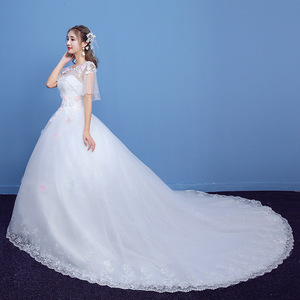 拖尾婚纱彩色花朵