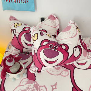 卡通可爱小清新草莓熊牛奶绒枕套一对装个性创意高颜值加绒枕头套