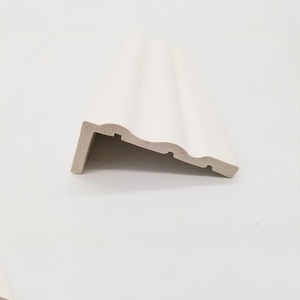 珍盾 生态木30*70腰线护墙墙裙收口踢脚线转角阳角绿可木装饰线条