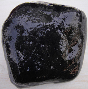 缅甸翡翠原石毛料翡翠毛料翡翠玉石原石莫湾基黑乌沙莫西沙大马坎