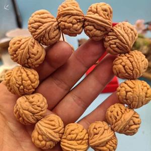 秦岭龙纹桃核手串