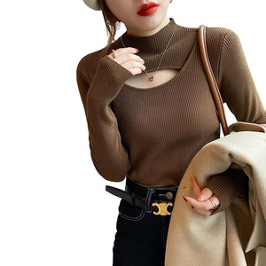 胸口镂空针织衫