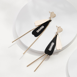 兰诺lano官方店时尚心形长款耳环女2020字母耳坠网红气质百搭耳饰