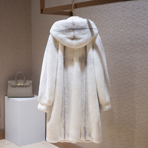 新款进口天鹅绒十字整貂中长款貂皮大衣宽松水貂毛皮草外套女海宁