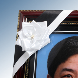 遗像相框装饰组合高档白色花老人寿照古典中国风祭奠黑花追悼会