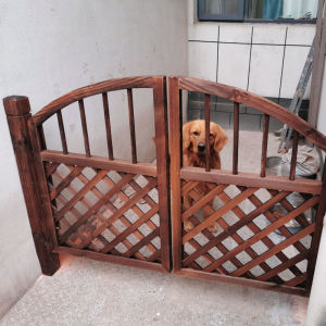 00窦茜旗舰店天猫镀锌铁丝网围栏网养殖勾花网养狗钢丝网牛栏网护栏