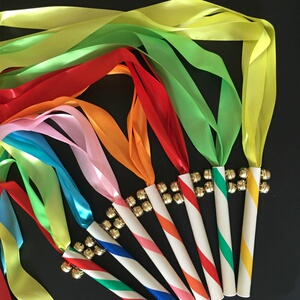 儿童早操艺术体操舞蹈彩带棍绸带红丝带幼儿园课间操手拿演出道具