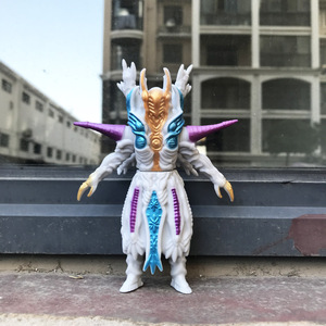 虚空怪兽格理扎软胶人偶玩具 手办模型 儿童超人 小怪兽关节可动