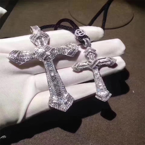 卡地亚项链满钻男