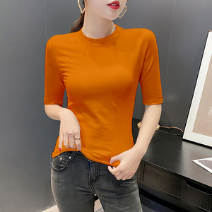 中袖橘色t恤女