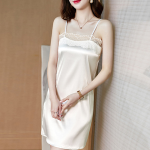 真丝吊带裙女春季2022新款内搭性感打底连衣裙蕾丝桑蚕丝背心裙