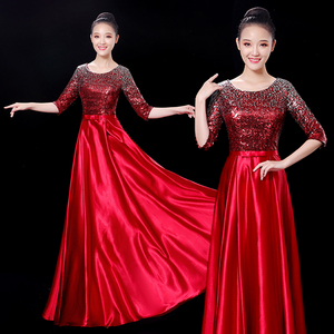 合唱团指挥服装