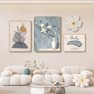 奶油风客厅装饰画北欧现代沙发背景墙挂画小清新花卉挂钟组合壁画