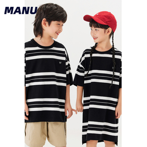 MANUKIDS童装男童24夏季黑白条纹宽松日系嘻哈裙子中大童短袖T恤