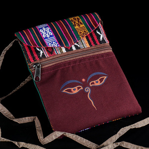 尼泊尔手工刺绣居士包单肩挎包男女士帆布包藏式佛眼小僧包喇嘛红