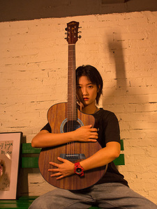 雅马哈音效单板民谣吉他370初学者男女专用41寸电箱FG8木吉他f310