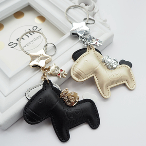 马上有钱汽车钥匙扣女可爱网红皮质小马情侣钥匙挂件男包包挂饰品