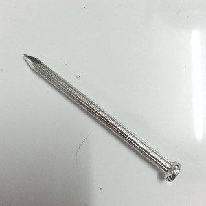 7公分钢钉水泥钉