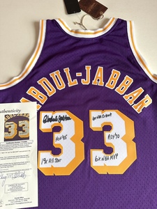 贾巴尔签名球衣湖人33号 天勾贾巴尔亲笔签名球衣魔术师约翰逊