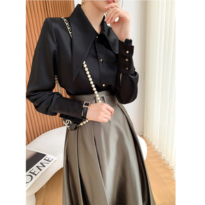 大尖领缎面黑色衬衫女设计感小众洋气时尚法式上衣高级感衬衣长袖