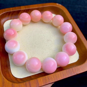 深海女王母贝贝珠胭脂螺新疆白玉山茶花少女粉色手链熊玉婷201129