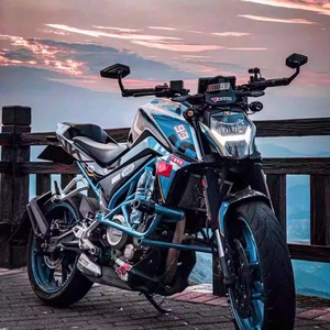 新款春风nk250cc街车nk150电喷水冷摩托车250sr重机车趴赛跑车