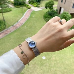 24k金色时尚手镯式手表女韩版气质原装进口机芯防水小巧精致复古