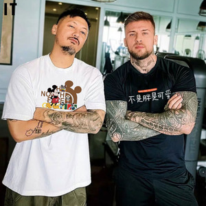 余文乐米老鼠轻奢潮牌联名t恤男米奇纯棉情侣短袖女望北面南半袖