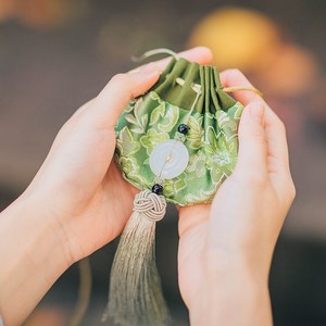 中国风香包香囊古风汉服荷包流苏刺绣diy材料包空袋随身手工钱袋