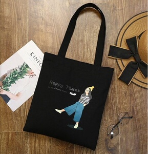 学生拎兜手提袋补课小学生