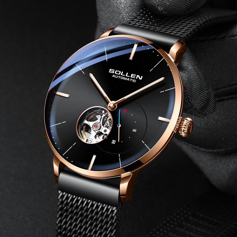 我丈夫买了一块2000多块手表,背后有一排大写的英文字母,其中有.