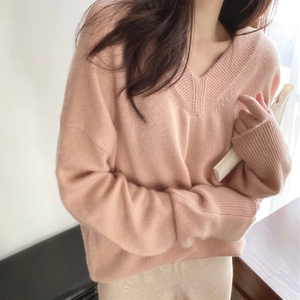 皮粉色毛衣女2021年网红秋冬新款宽松韩版慵懒风v领套头长袖上衣