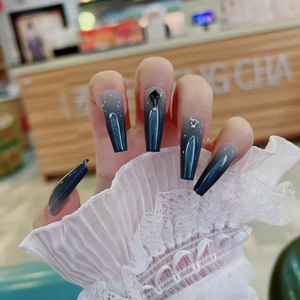 穿戴式美甲贴片欧美长款梯形假指甲ins小红书显白全新款成品甲片